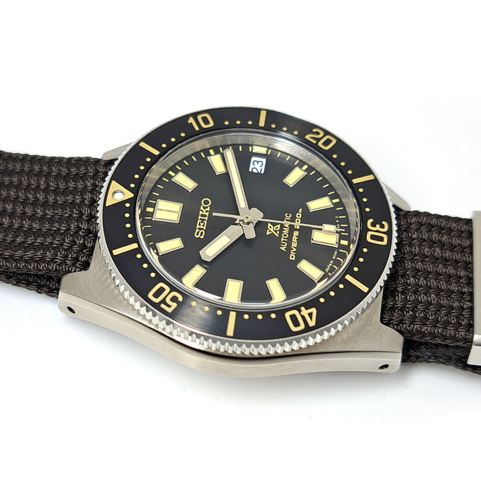 SEIKO  
Prospex Diver Scuba 200M  
With box