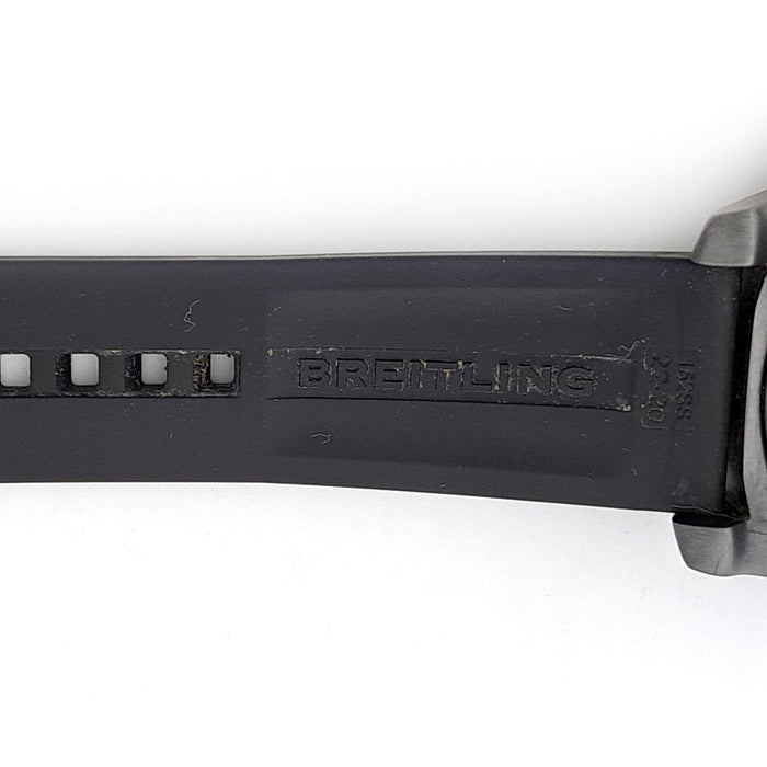 BREITLING 
アベンジャー クロノグラフ 45 ナイト ミッション 
ギャラ付