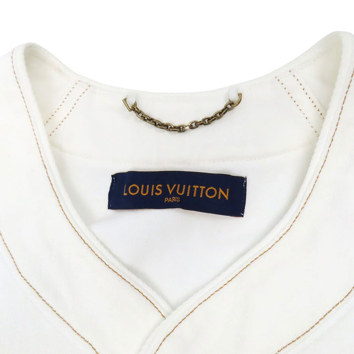 LOUIS VUITTON 
LV ロゴボタン コットン 
エンボス モノグラム デニム ベースボール シャツ 
モノグラム