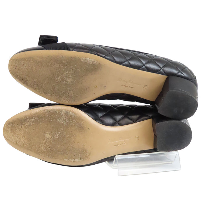 Salvatore Ferragamo 
Logo leather patent 
Vara ribbon quilted pumps