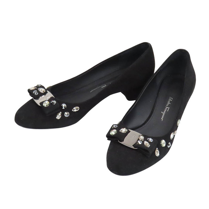 Salvatore Ferragamo 
ロゴ ラインストーン VARA リボン 
ヴァラ スウェード パンプス