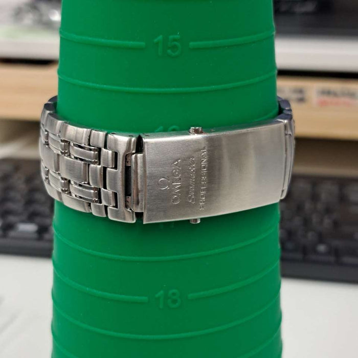 【WHOLESALES】
OMEGA 
2220.8 
ギャランティ