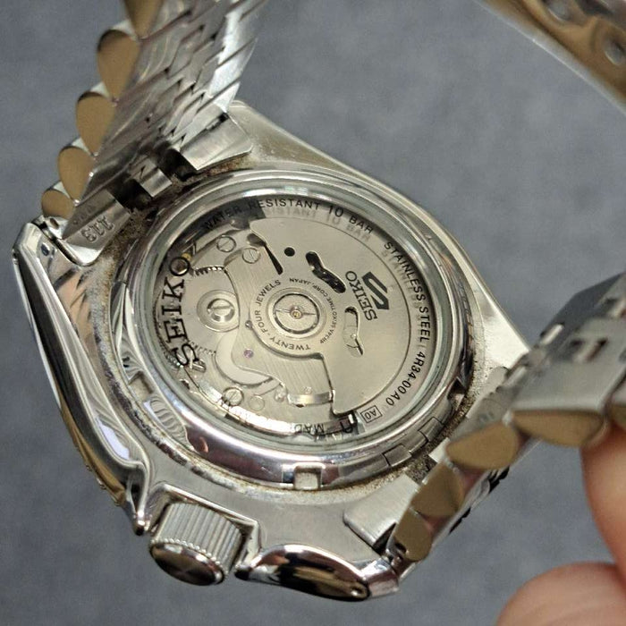 【WHOLESALES】
SEIKO 
箱　ギャランティ（無記入）