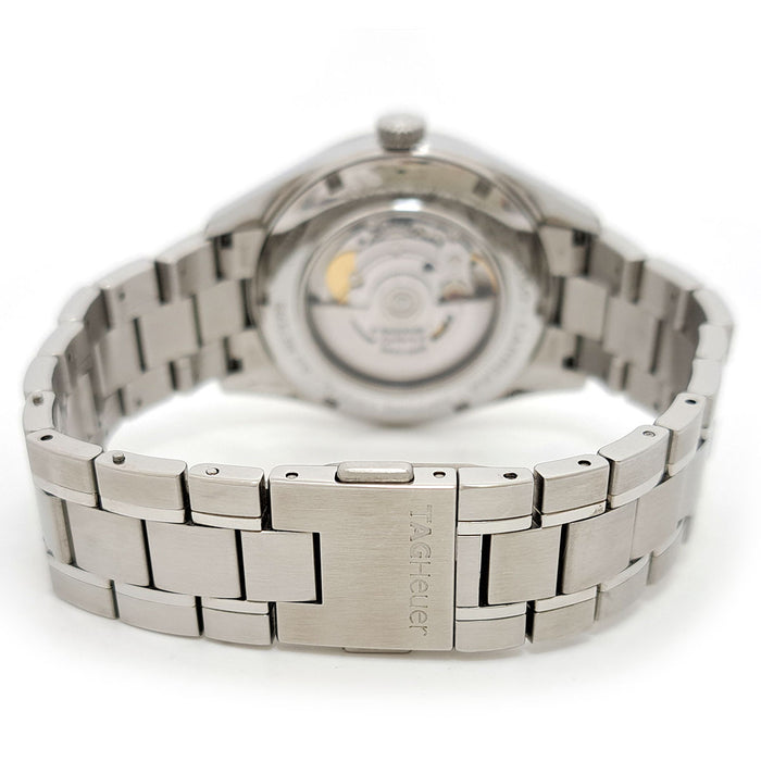 TAG HEUER 
Carrera 
With box and guarantee card