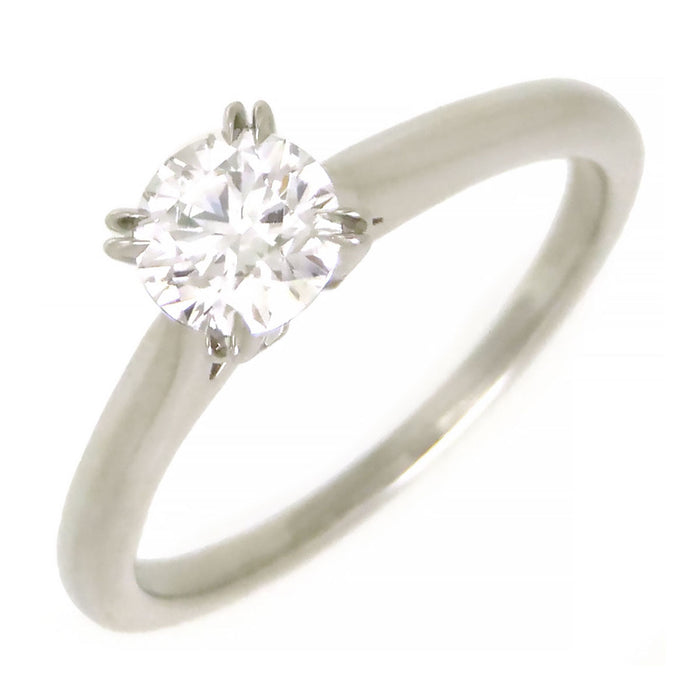 HARRY WINSTON  
Round Cut Solitaire Ring