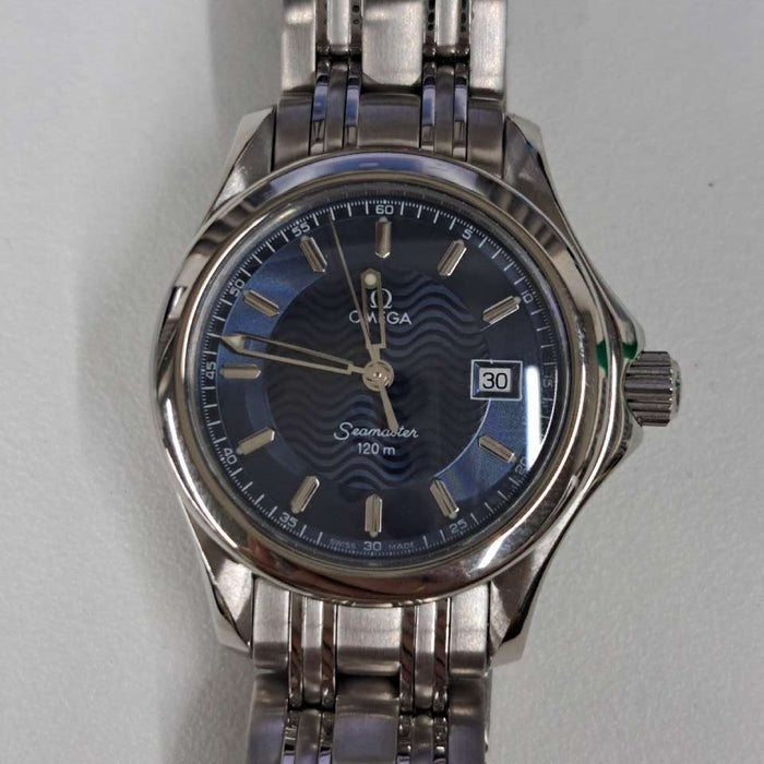 【WHOLESALES】
OMEGA 
2571.81 
箱(内箱劣化)　ギャランティ
