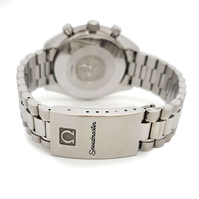 OMEGA 
Speedmaster Reduced 
Comes with box and guarantee