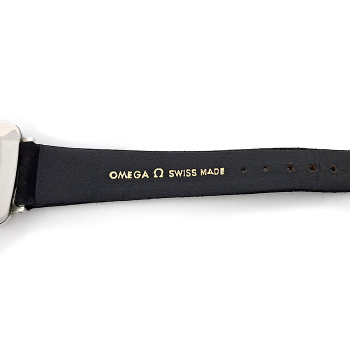 OMEGA 
ジュネーブ スクエア