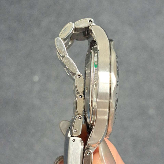 【WHOLESALES】
OMEGA 
2234.5 
箱　ギャランティ(日付、ショップ印なし)　ピクトグラム　クロノメーター証