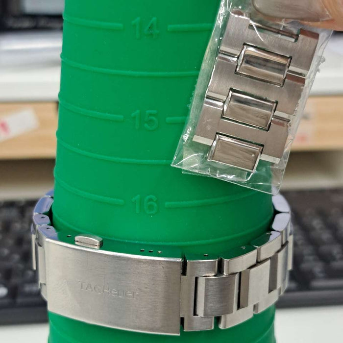 【WHOLESALES】
TAG HEUER 
WAY2010 
箱(内箱劣化、まくらなし)