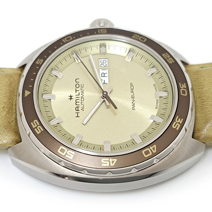 HAMILTON 
American Classic Pan Europ 
With box and warranty card