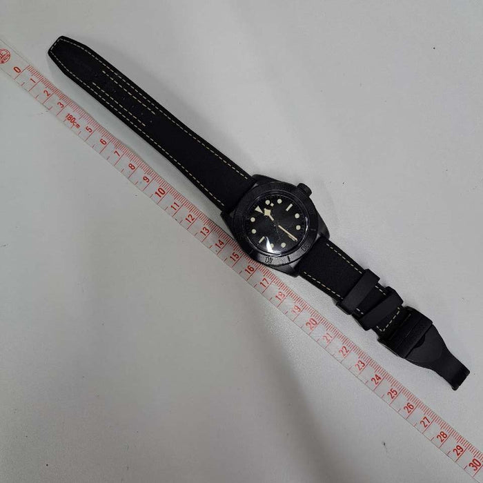 【WHOLESALES】
TUDOR 
79210CNU 
箱　ギャランティ　純正ファブリックベルト×1　純正尾錠×1