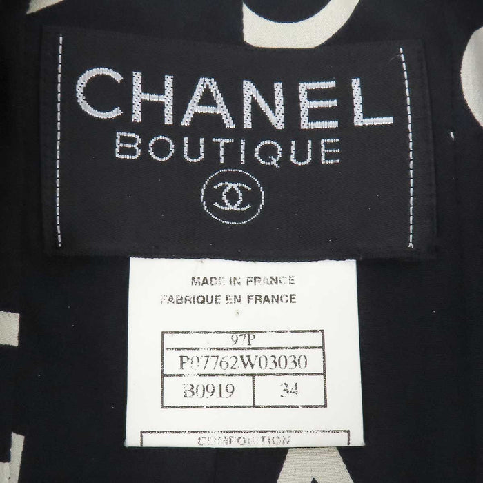 CHANEL 
COCO CC Coco Button Wool Silk 97P 
CC Mark Vintage Long Jacket