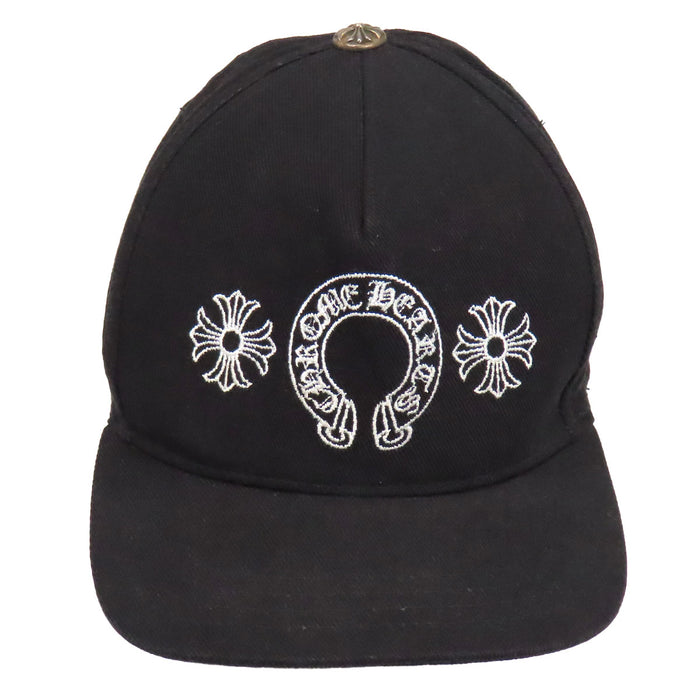 CHROME HEARTS  
Cross Ball Scroll Label Cotton  
Horseshoe CH Plus Trucker Cap