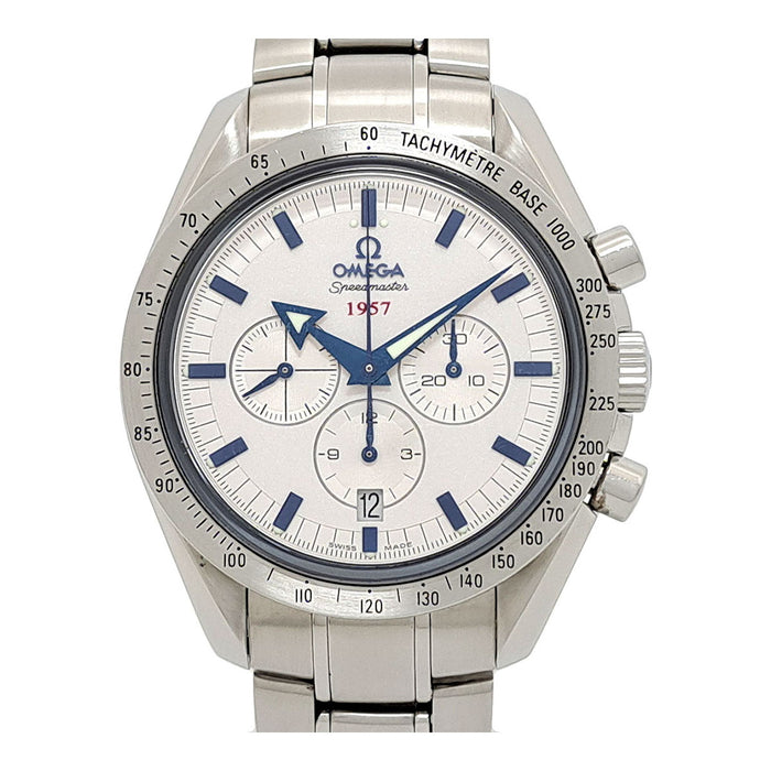 OMEGA  
Speedmaster Broad Arrow  
With warranty card