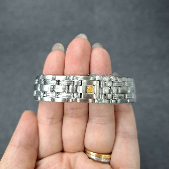 【WHOLESALES】
OMEGA 
212.30.28.61.01.001 
シーマスター　プロフェッショナル 
保　ピクトグラム