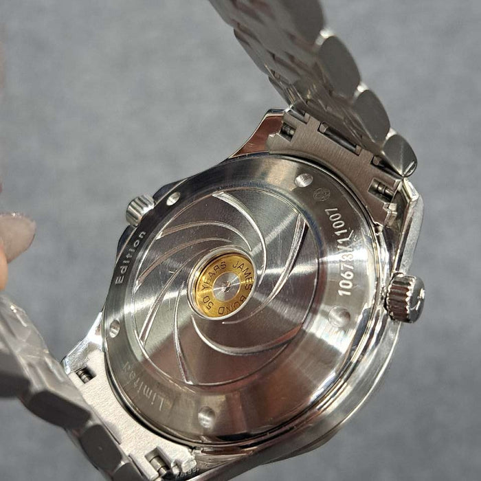 【WHOLESALES】
OMEGA 
212.30.41.20.01.005 
シーマスター　プロダイバー300　コーアクシャル007 
保　ピクトグラム