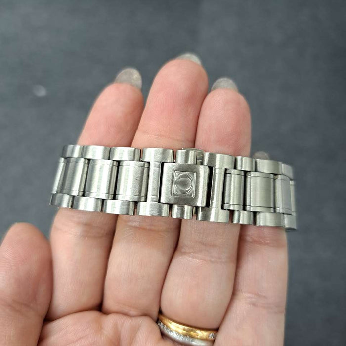 【WHOLESALES】
OMEGA 
3523.30.00 
スピードマスターデイデイト 
保