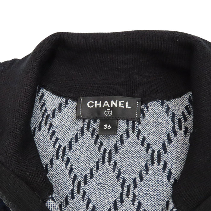 CHANEL 
COCO CC ロゴ ココボタン フロントジップ ニット カシミヤ混 ウール混 ナイロン混 シルク混 
ココマーク マトラッセ ワンピース
