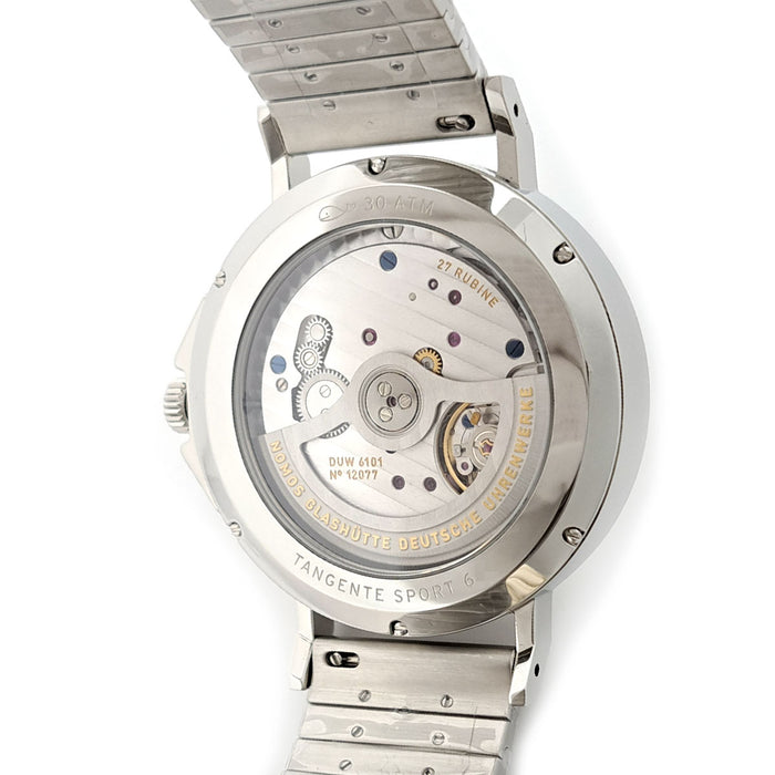 NOMOS 
グラスヒュッテ タンジェント スポーツ ネオマティック 42 デイト 
箱ギャラ付