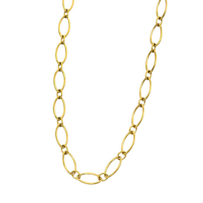 TIFFANY&Co. 
Oval Link Chain Necklace