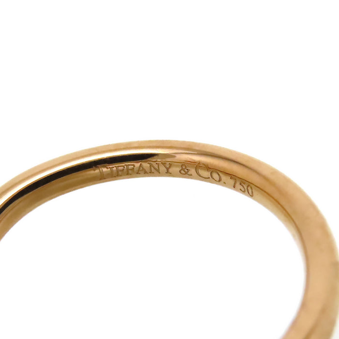 TIFFANY&Co. 
カーブド バンドリング ダイヤモンド