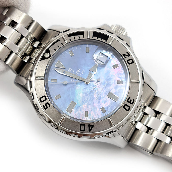 TUDOR 
ハイドロノート ブルーシェル RARE dial Overhauled 
箱ギャラ付