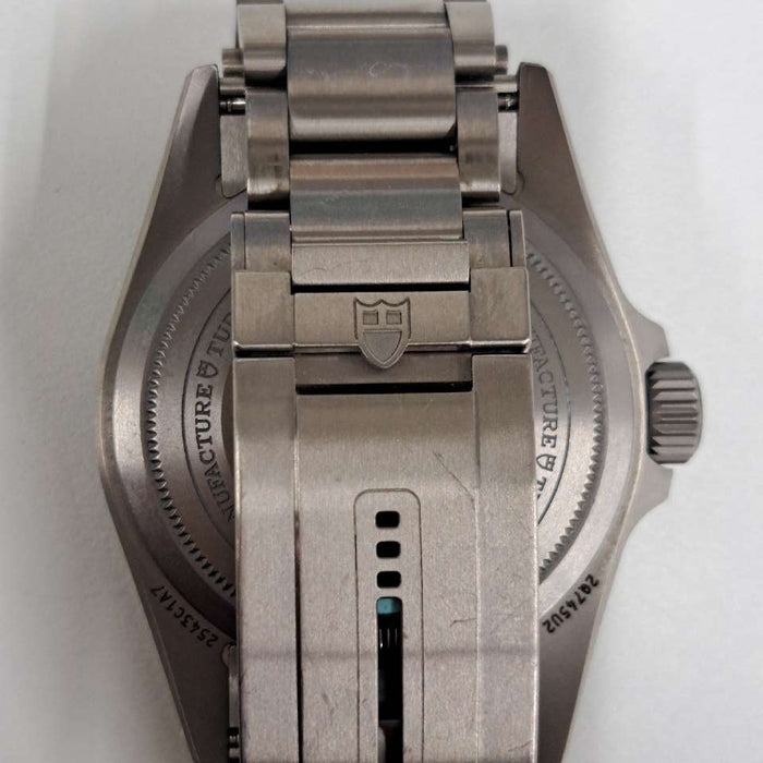 【WHOLESALES】
TUDOR 
2543C1A7NU 
箱　ギャランティ　純正ラバーベルト×1(使用感小)　エクステンションベルト×1　純正尾錠×2