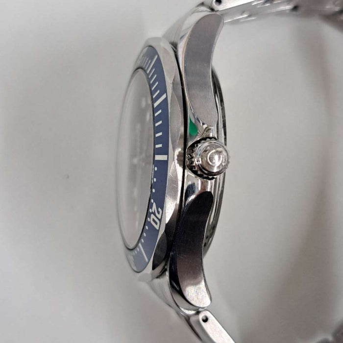 【WHOLESALES】
OMEGA 
2226.8 
箱　ギャランティ　ピクトグラム　クロノメーター証　限定書