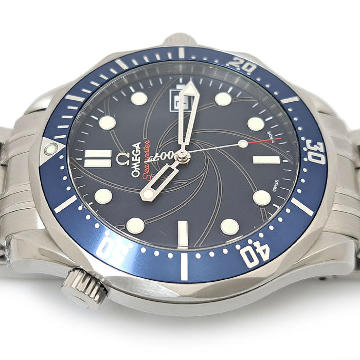 OMEGA 
Seamaster 007 Bond modèle FULLSET 
Avec boîte et papiers