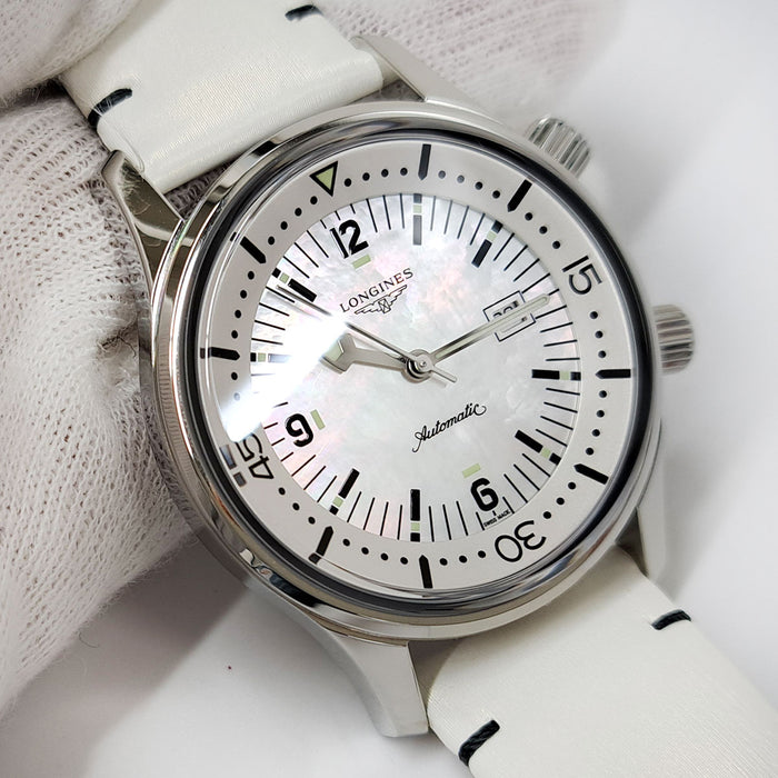 LONGINES  
Legend Diver White Shell  
With box and warranty card