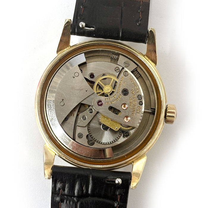 UNIVERSAL GENEVE 
ハーフローター　cal.139
