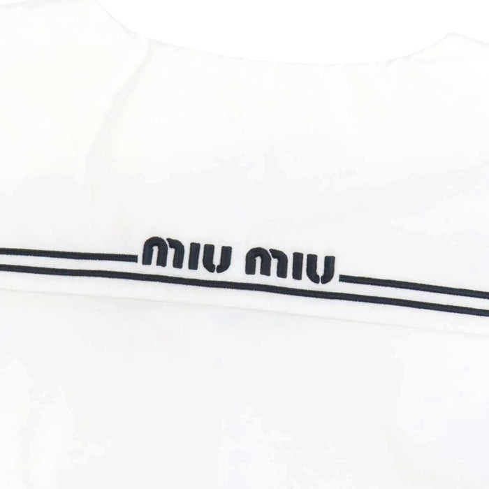 MIUMIU 
クロップド コットン 
ロゴ セーラーカラー カットソー