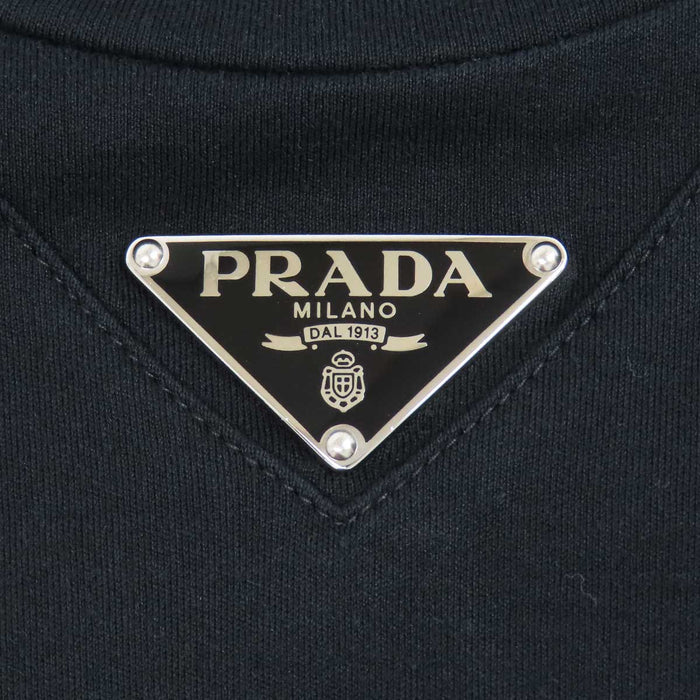 PRADA 
三角プレート コットン 
トライアングルロゴ クルーネックTシャツ