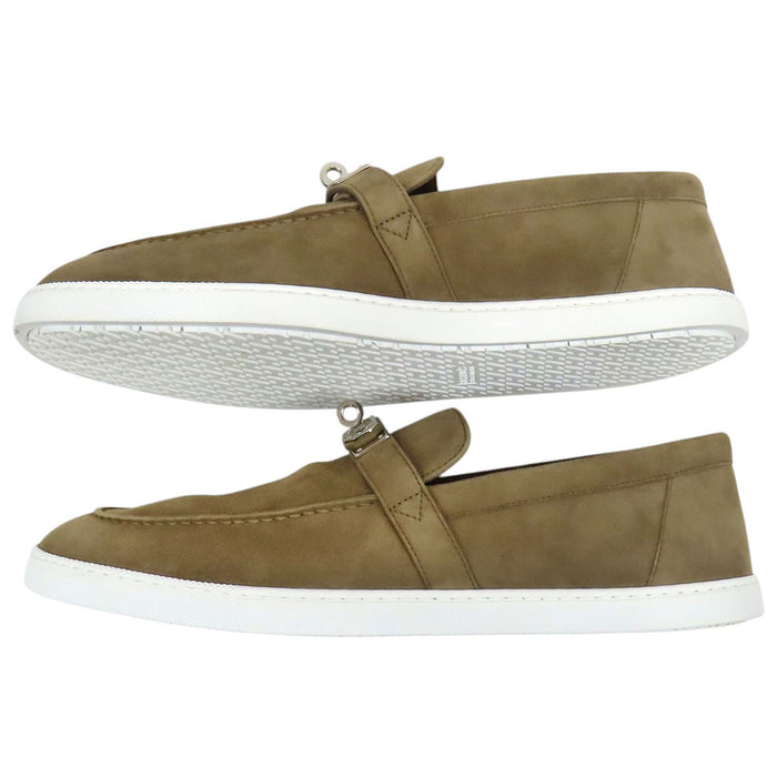 HERMES  
Fibbia Kelly in camoscio  
Mocassino Mind