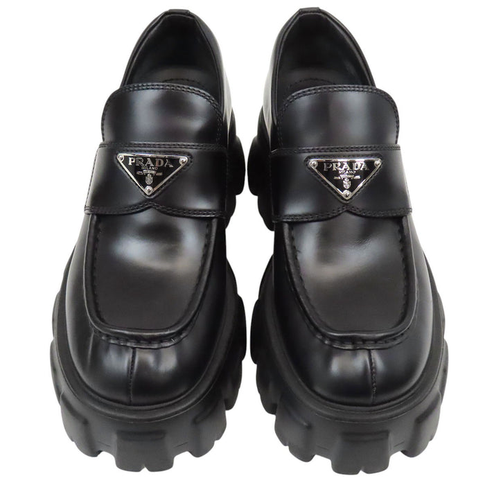 PRADA 
トライアングルロゴ 厚底 
モノリス ブラッシュドレザー ローファー
