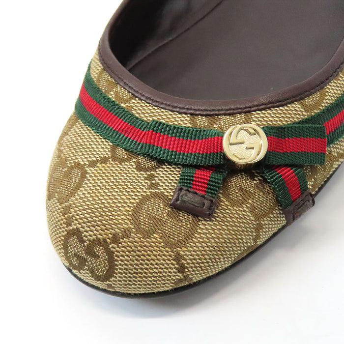GUCCI 
ロゴ 総柄 ウェブライン リボン 
GG キャンバス フラット パンプス