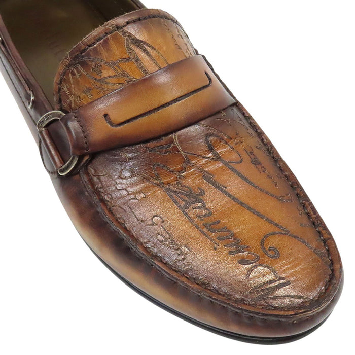 Berluti
Pelle patinata calligrafica
Mocassini Antonin Antibes