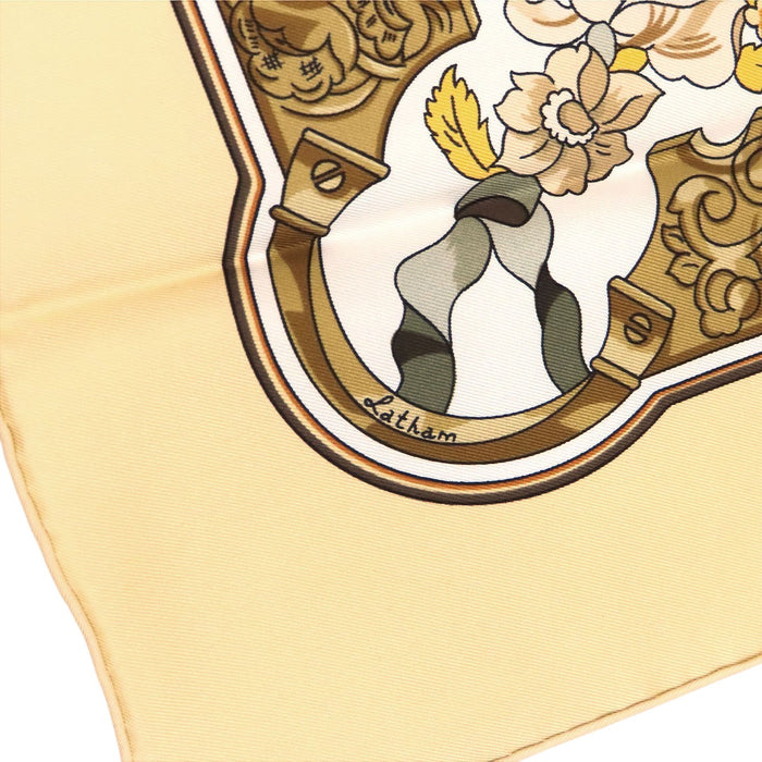 HERMES 
シルク 大判 馬 工具 
カレ 90 Copeaux おが屑 スカーフ