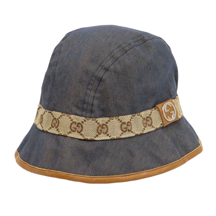 GUCCI  
Logo leather trim  
GG canvas bucket hat