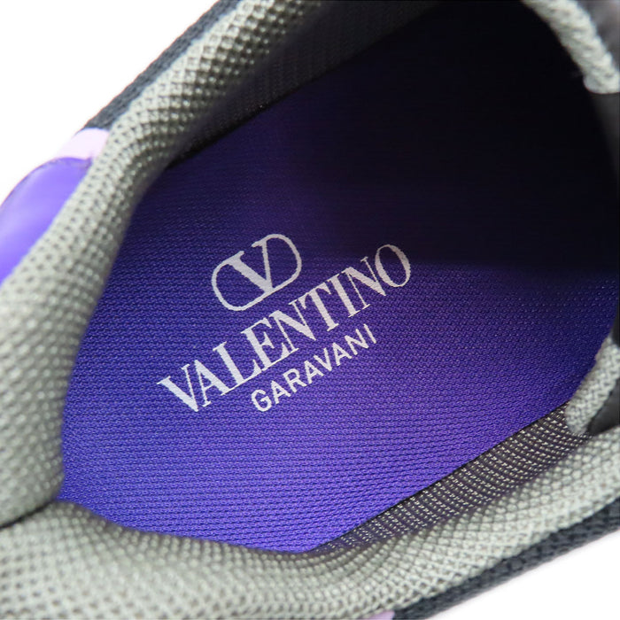 VALENTINO  
VLogo pace sneakers in suede con lacci  
Sneakers con VLogo