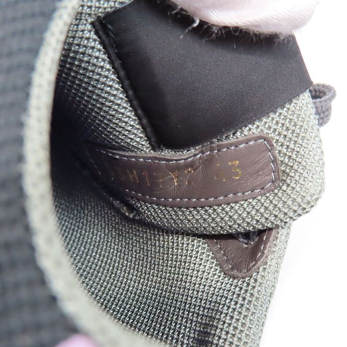 VALENTINO  
VLogo pace sneakers in suede con lacci  
Sneakers con VLogo