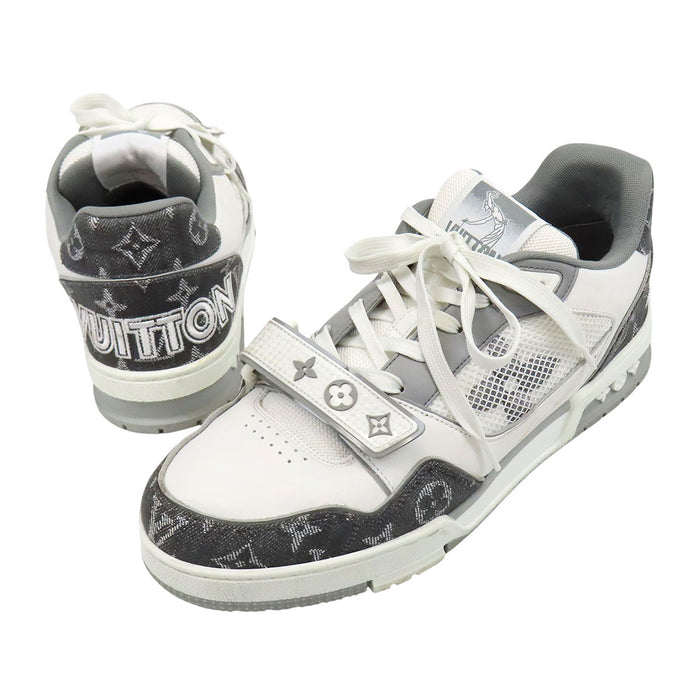 LOUIS VUITTON  
Low-cut lace-up  
LV Trainer Line sneakers  
Monogram denim