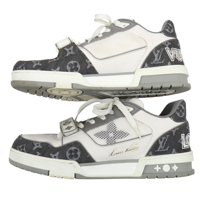 LOUIS VUITTON  
Low-cut lace-up  
LV Trainer Line sneakers  
Monogram denim