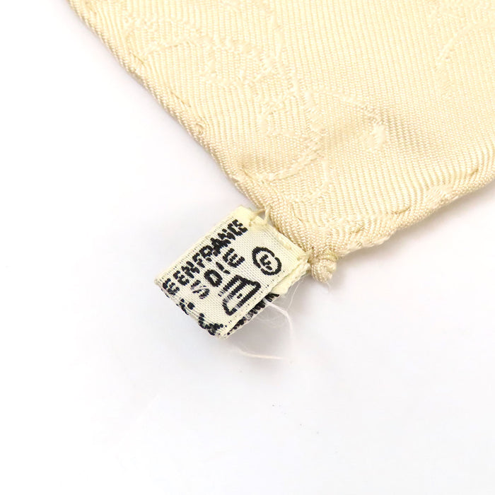 HERMES 
シルク 大判 フラワー 
カレ 90 ROMANTIQUE ロマンティック スカーフ