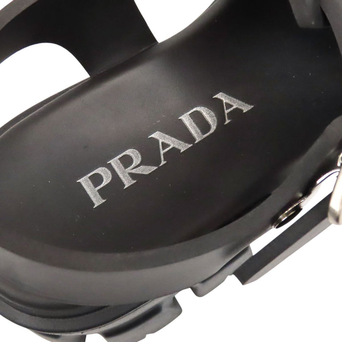 PRADA 
トライアングルロゴ 三角プレート 
モノリス ラバー サンダル