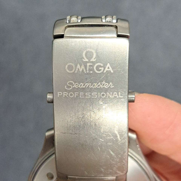 【WHOLESALES】
OMEGA 
2231.8 
箱　ギャランティ