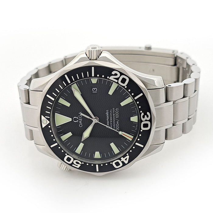 OMEGA 
Seamaster Professional 300 
Avec boîte et papiers