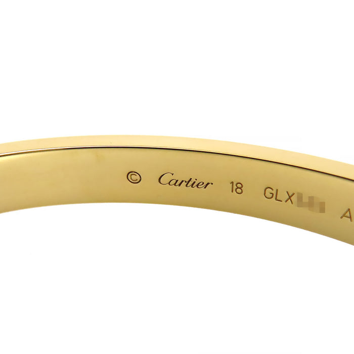 CARTIER  
Love Bracelet