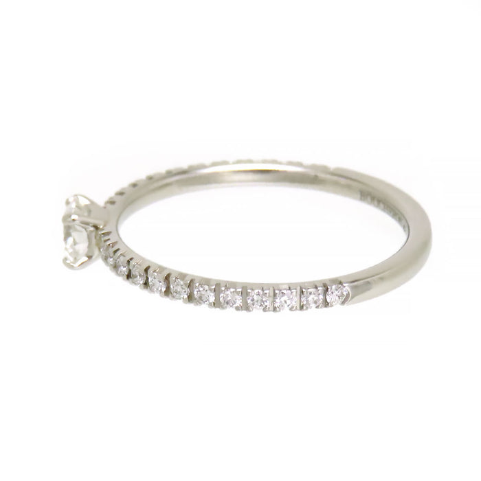 Boucheron  
Mini Bee Loved Solitaire Pavé Ring